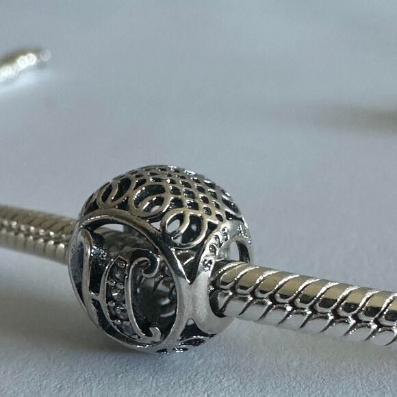 Authentic Pandora Silver Charm Initial Letter H - Picture 3 of 3